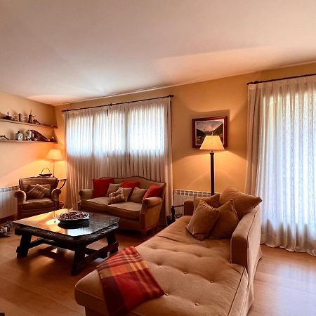 Apartament De La Vall Ferrera - L'Amfitriona Areu Zewnętrze zdjęcie