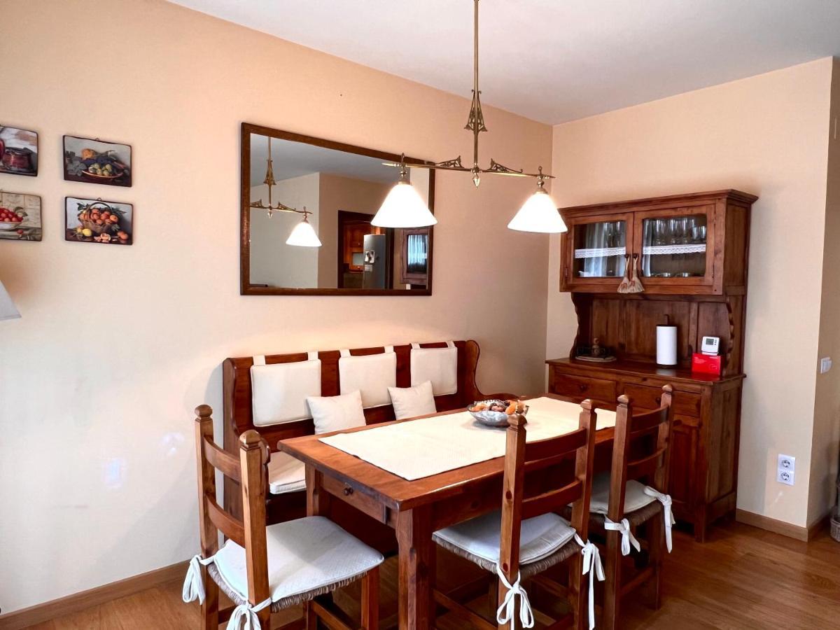 Apartament De La Vall Ferrera - L'Amfitriona Areu Zewnętrze zdjęcie
